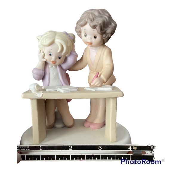 3/$10 - Sisters & Friends - Picture 7 of 8